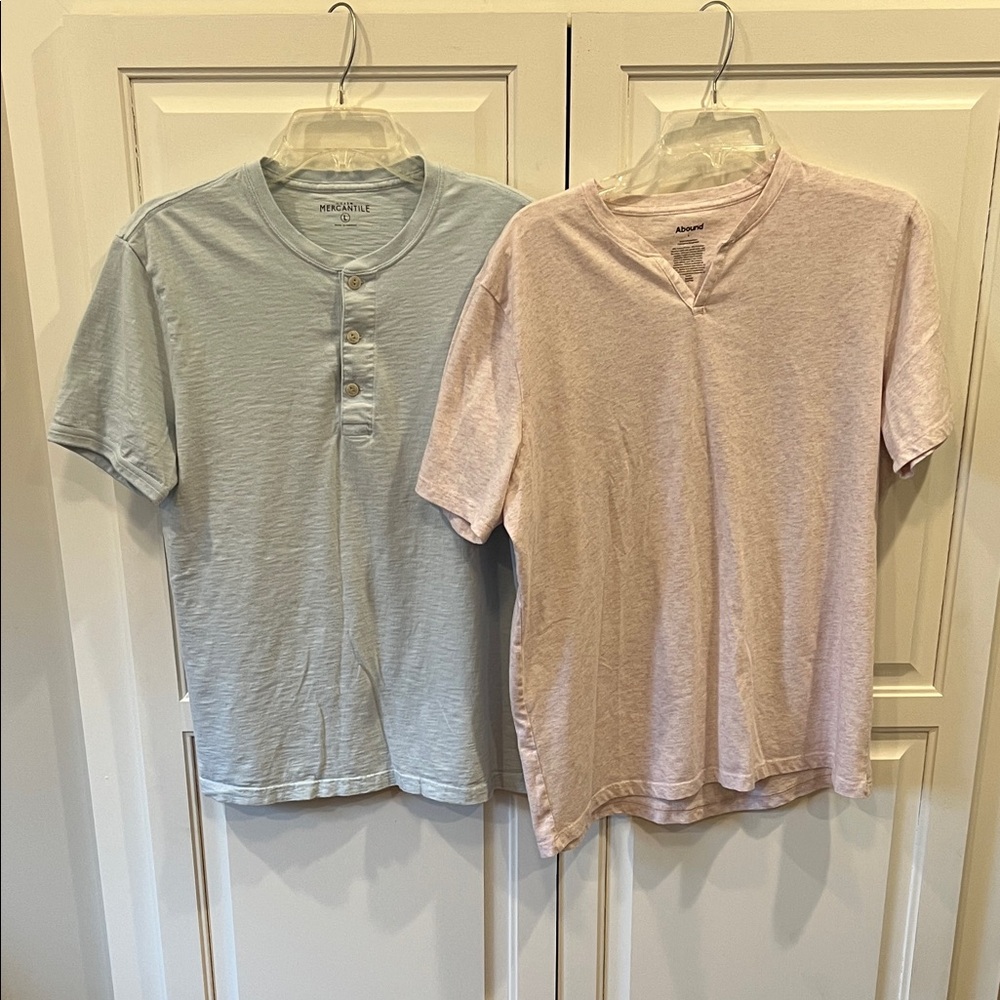 Men's Henley and V-Neck T-Shirts